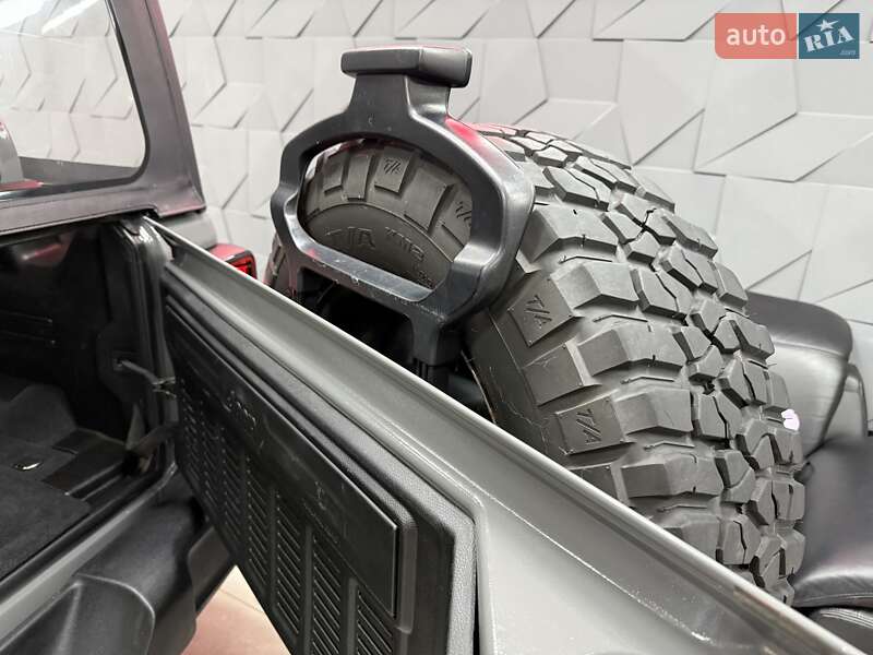 Внедорожник / Кроссовер Jeep Wrangler 2018 в Тернополе