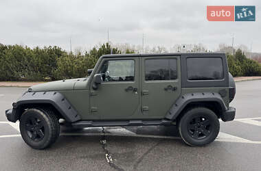 Позашляховик / Кросовер Jeep Wrangler 2011 в Києві