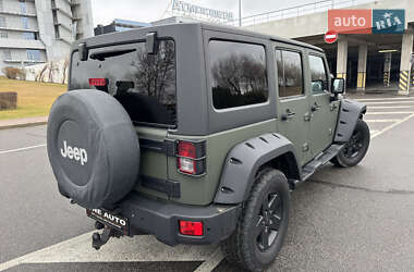 Позашляховик / Кросовер Jeep Wrangler 2011 в Києві