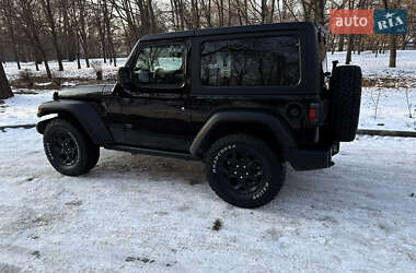 Внедорожник / Кроссовер Jeep Wrangler 2022 в 