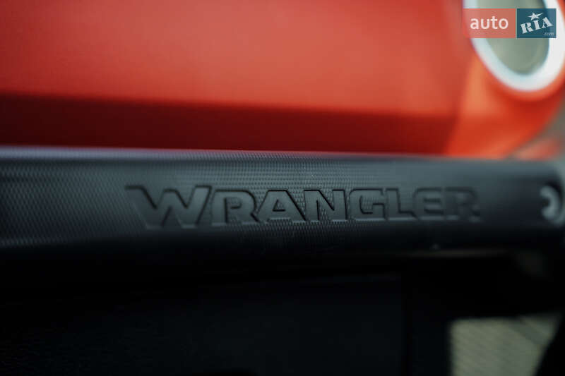 Внедорожник / Кроссовер Jeep Wrangler 2020 в Черновцах