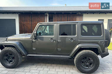 Внедорожник / Кроссовер Jeep Wrangler 2018 в 