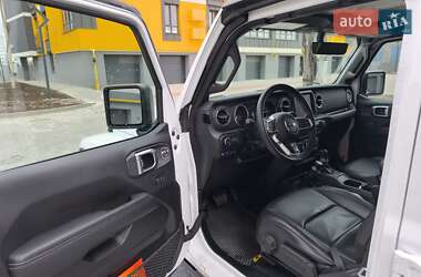 Внедорожник / Кроссовер Jeep Wrangler 2022 в 