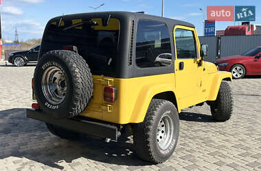 Внедорожник / Кроссовер Jeep Wrangler 1996 в 