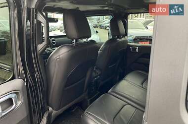 Внедорожник / Кроссовер Jeep Wrangler 2022 в 