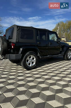 Позашляховик / Кросовер Jeep Wrangler 2013 в 