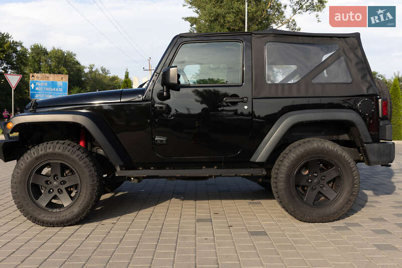 Позашляховик / Кросовер Jeep Wrangler 2017 в Львові