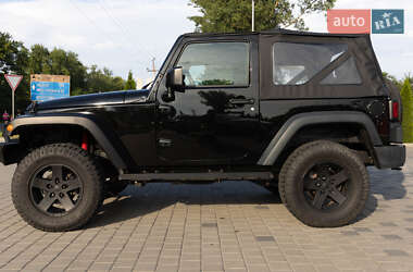 Позашляховик / Кросовер Jeep Wrangler 2017 в 