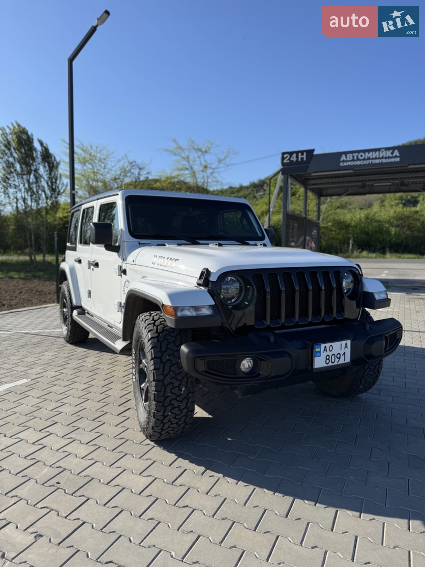 2021 Jeep Wrangler - мініатюра 2