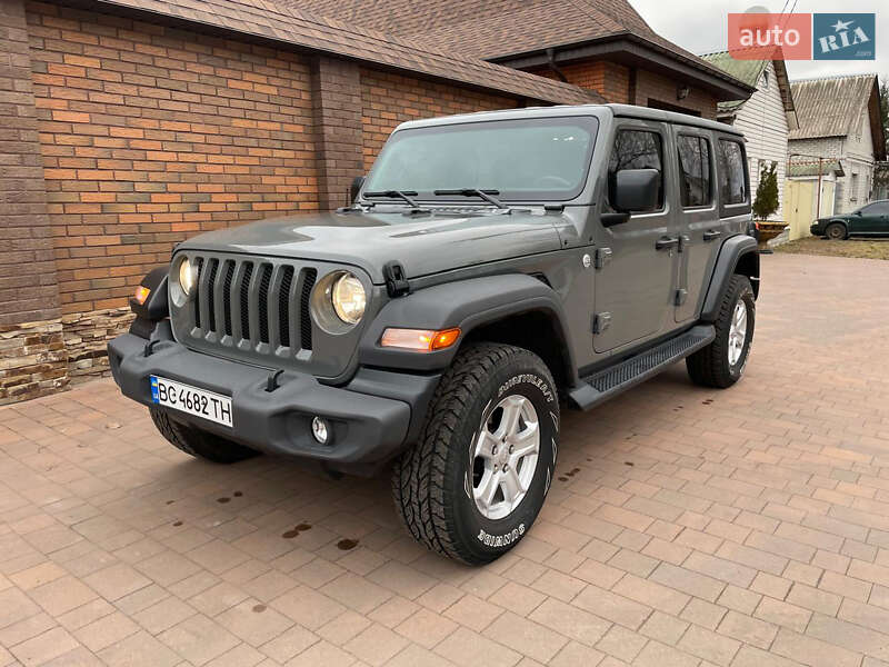 Внедорожник / Кроссовер Jeep Wrangler 2019 в Киеве