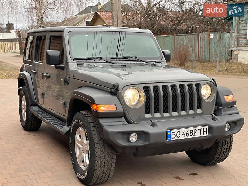 Внедорожник / Кроссовер Jeep Wrangler 2019 в Киеве