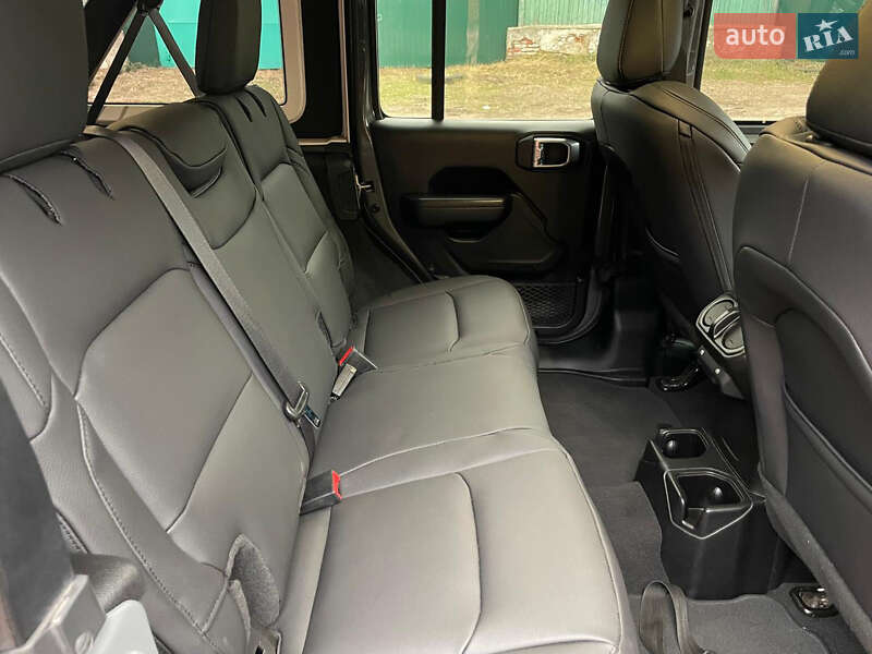 Внедорожник / Кроссовер Jeep Wrangler 2019 в Киеве