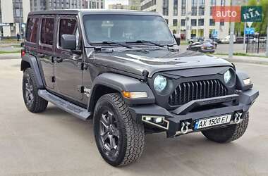 Внедорожник / Кроссовер Jeep Wrangler 2018 в 