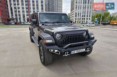 Внедорожник / Кроссовер Jeep Wrangler 2018 в 