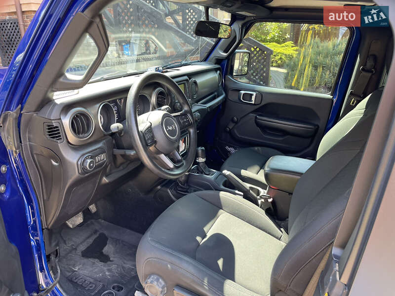 Позашляховик / Кросовер Jeep Wrangler 2018 в Чернівцях