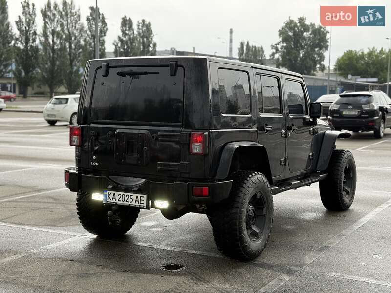 Внедорожник / Кроссовер Jeep Wrangler 2007 в Киеве