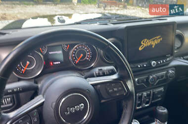Внедорожник / Кроссовер Jeep Wrangler 2020 в 