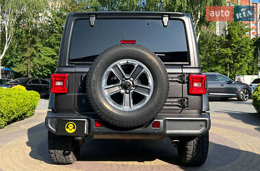 Позашляховик / Кросовер Jeep Wrangler 2018 в 
