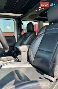 Внедорожник / Кроссовер Jeep Wrangler 2021 в 
