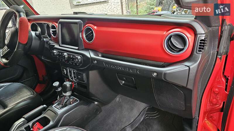 Позашляховик / Кросовер Jeep Wrangler 2018 в Запоріжжі фото 32 Позашляховик / Кросовер Jeep Wrangler 2018 в Запоріжжі