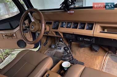 Внедорожник / Кроссовер Jeep Wrangler 1995 в 