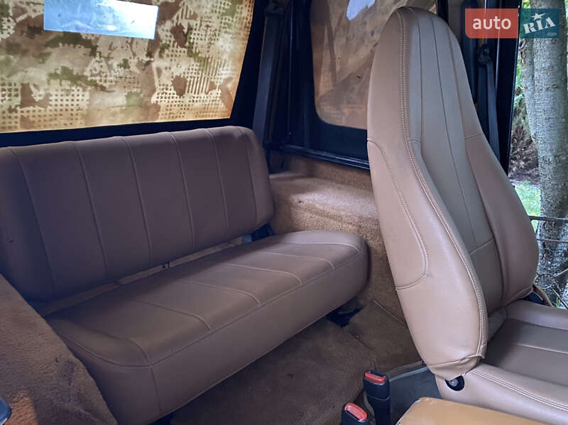 Внедорожник / Кроссовер Jeep Wrangler 1995 в Ровно