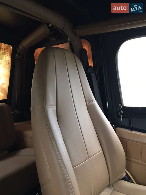 Внедорожник / Кроссовер Jeep Wrangler 1995 в Ровно