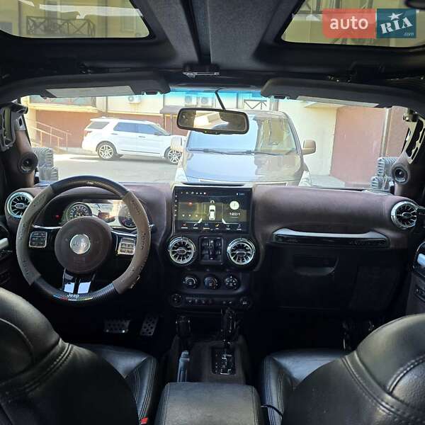 Внедорожник / Кроссовер Jeep Wrangler 2015 в Одессе