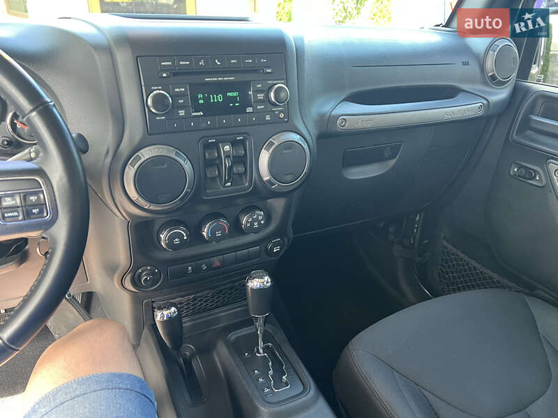 Позашляховик / Кросовер Jeep Wrangler 2017 в Івано-Франківську