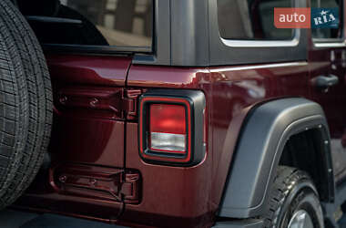 Внедорожник / Кроссовер Jeep Wrangler 2021 в 