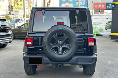 Позашляховик / Кросовер Jeep Wrangler 2019 в  фото 5 Позашляховик / Кросовер Jeep Wrangler 2019 в