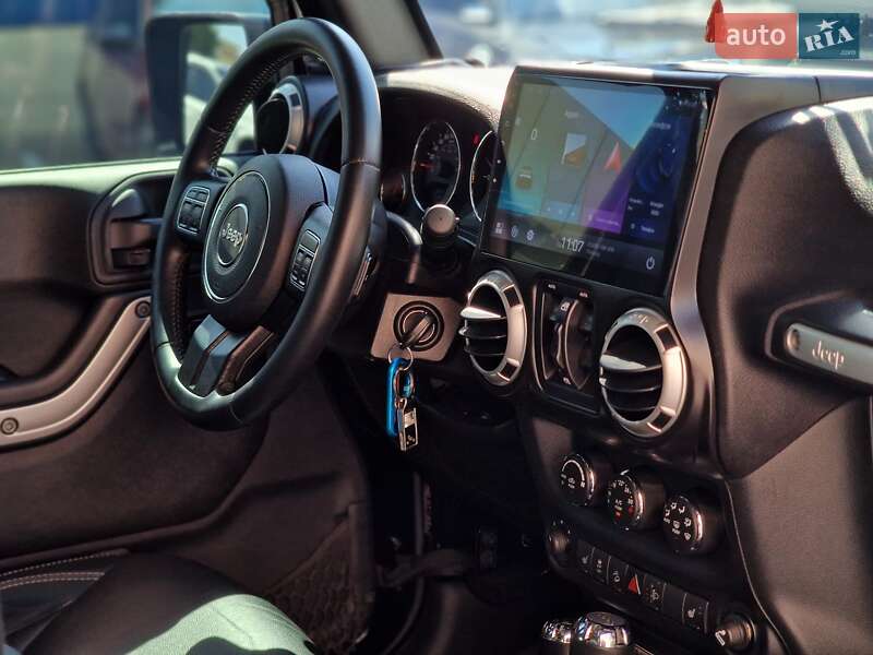 Внедорожник / Кроссовер Jeep Wrangler 2015 в Одессе фото 62 Внедорожник / Кроссовер Jeep Wrangler 2015 в Одессе