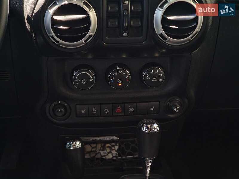 Внедорожник / Кроссовер Jeep Wrangler 2015 в Одессе фото 71 Внедорожник / Кроссовер Jeep Wrangler 2015 в Одессе