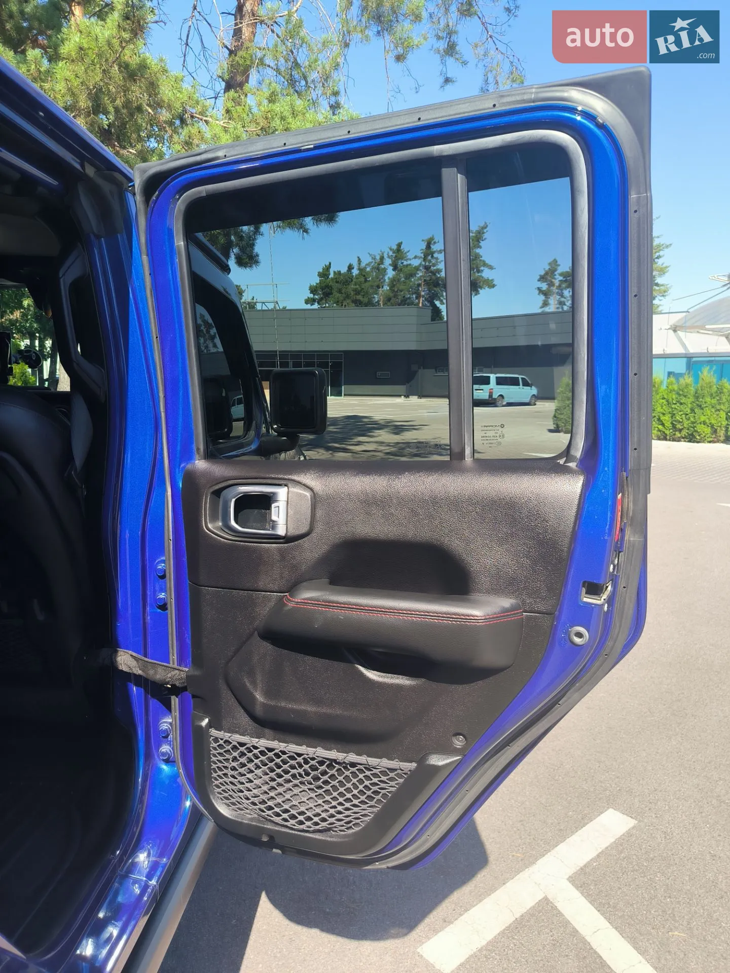 2019 Jeep Wrangler - мініатюра 32