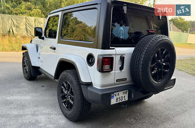 Внедорожник / Кроссовер Jeep Wrangler 2022 в 