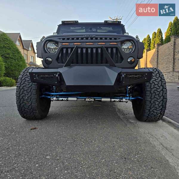 Внедорожник / Кроссовер Jeep Wrangler 2015 в Одессе