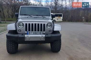 Внедорожник / Кроссовер Jeep Wrangler 2016 в 