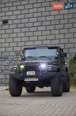 Внедорожник / Кроссовер Jeep Wrangler 2000 в Киеве