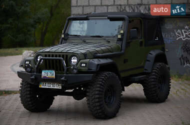Внедорожник / Кроссовер Jeep Wrangler 2000 в Киеве