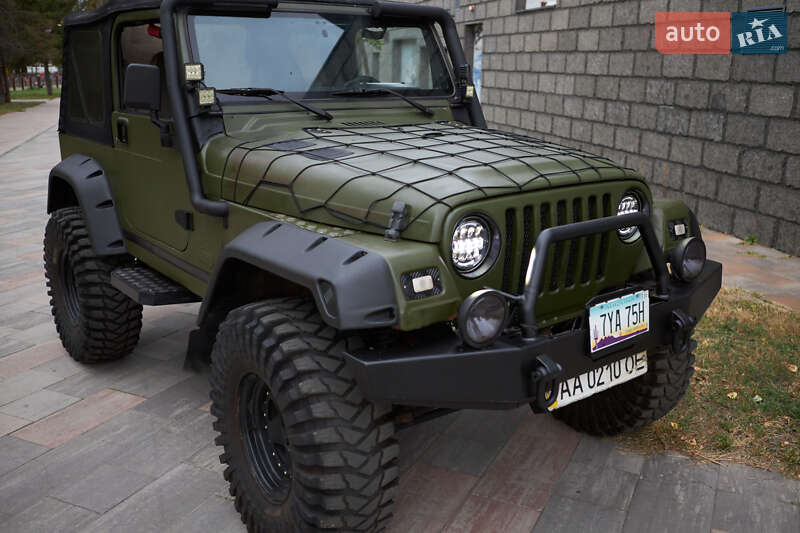 Позашляховик / Кросовер Jeep Wrangler 2000 в Києві