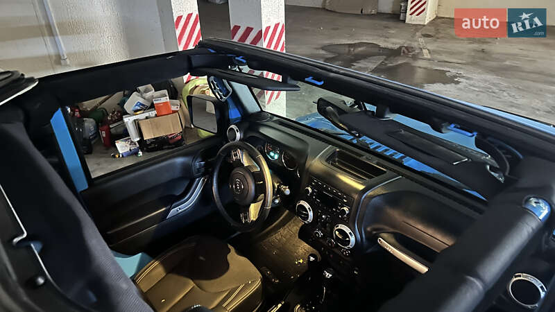Внедорожник / Кроссовер Jeep Wrangler 2018 в Одессе фото 48 Внедорожник / Кроссовер Jeep Wrangler 2018 в Одессе