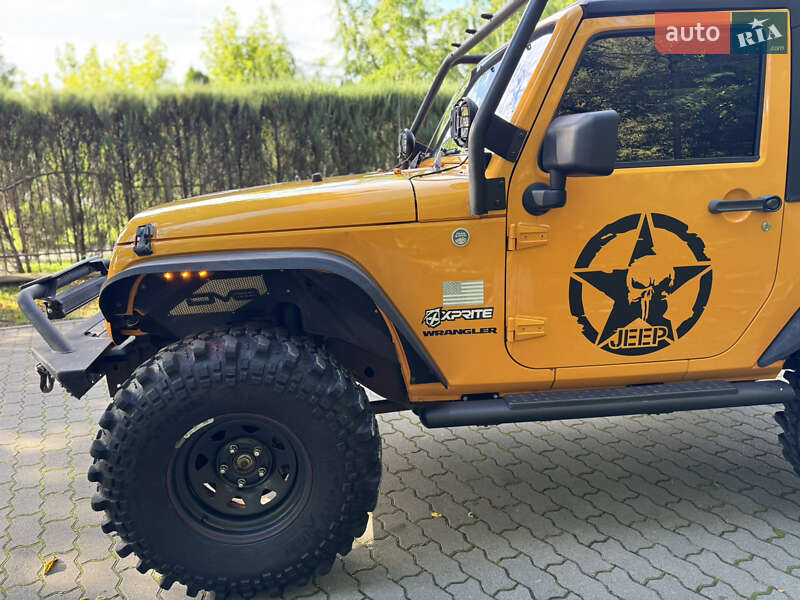 Позашляховик / Кросовер Jeep Wrangler 2012 в Сваляві фото 6 Позашляховик / Кросовер Jeep Wrangler 2012 в Сваляві