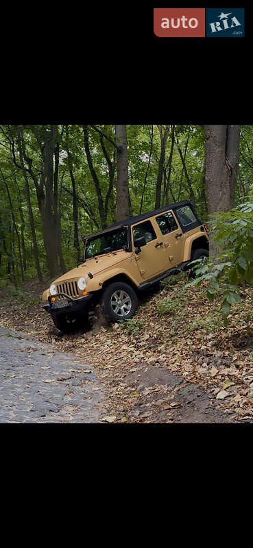 Позашляховик / Кросовер Jeep Wrangler 2013 в Києві фото 9 Позашляховик / Кросовер Jeep Wrangler 2013 в Києві