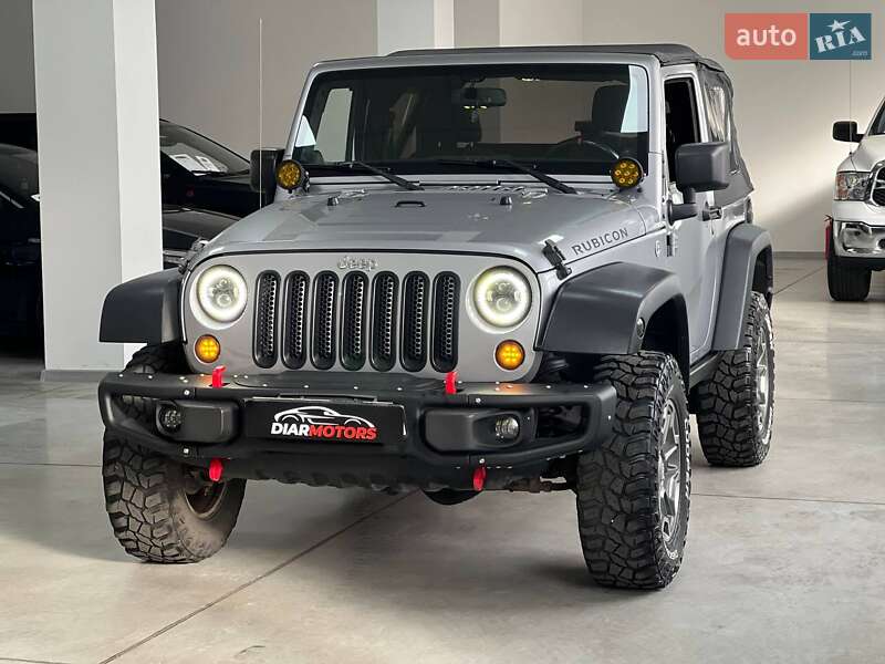 Внедорожник / Кроссовер Jeep Wrangler 2012 в Полтаве