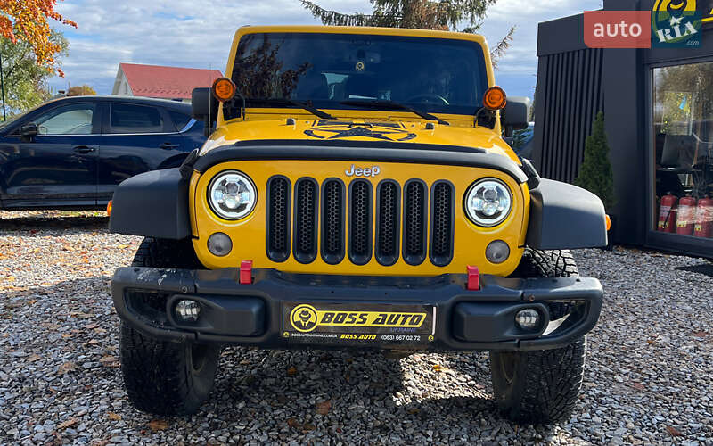 Внедорожник / Кроссовер Jeep Wrangler 2015 в Коломые