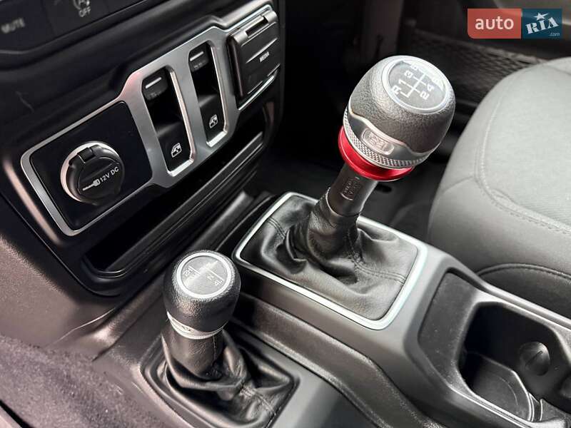 Внедорожник / Кроссовер Jeep Wrangler 2022 в Дубно