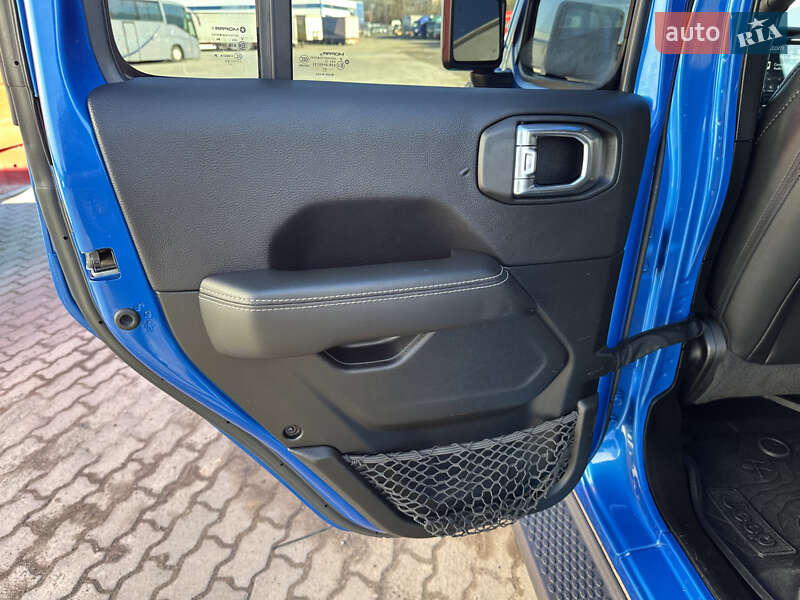 Внедорожник / Кроссовер Jeep Wrangler 2021 в Львове