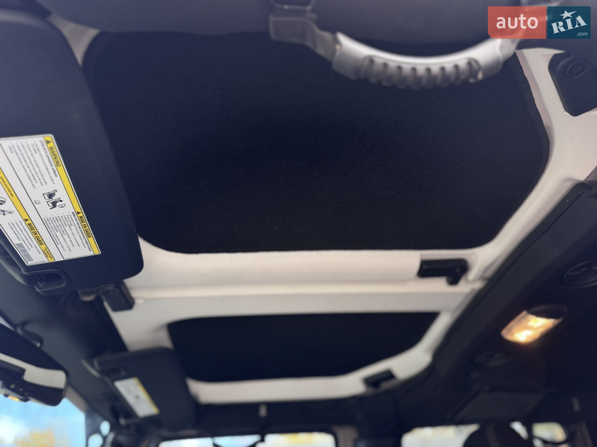 2017 Jeep Wrangler - мініатюра 29