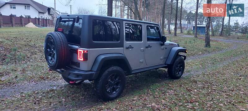 Позашляховик / Кросовер Jeep Wrangler 2015 в Дубні фото 11 Позашляховик / Кросовер Jeep Wrangler 2015 в Дубні