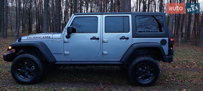 Позашляховик / Кросовер Jeep Wrangler 2015 в Дубні фото 16 Позашляховик / Кросовер Jeep Wrangler 2015 в Дубні